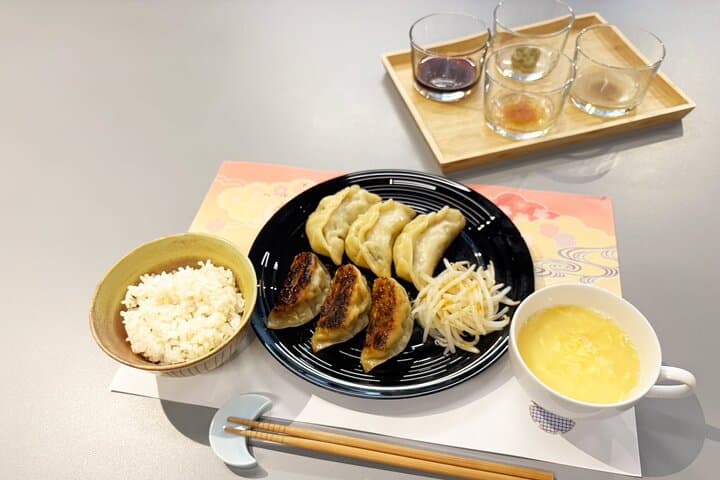 Gyoza Cooking Class from Scratch and Supermarket Tour in Tokyo — photo 2