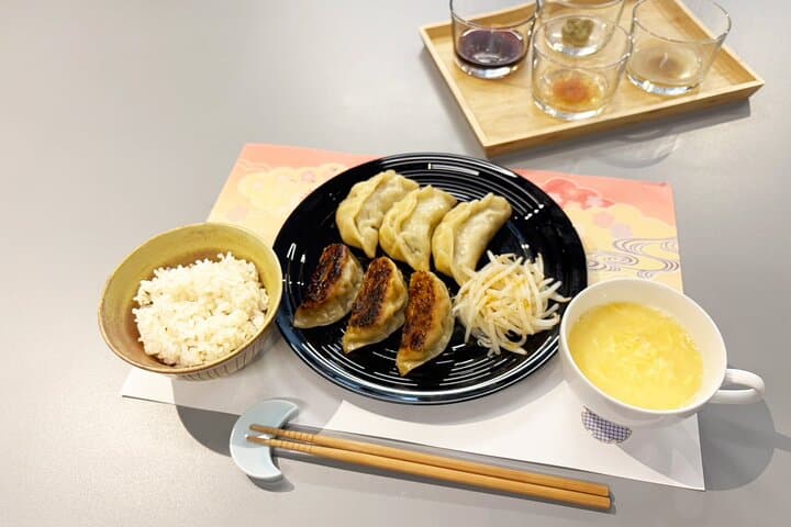 Gyoza Making from Scratch- Tokyo Ultimate Cooking Class — photo 4