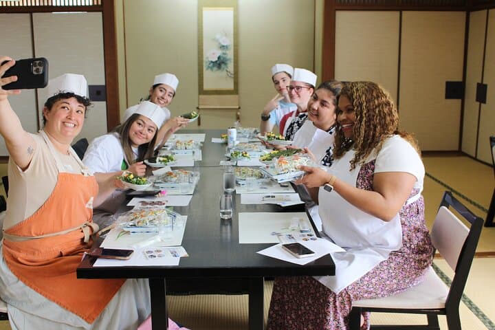 Sushi Cooking Class and Ingredient Shopping Tour — photo 2