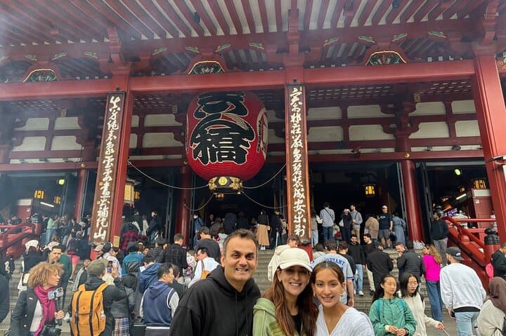 Tokyo: Private Asakusa & Senso-ji Temple Tour with 3 food stops — photo 8