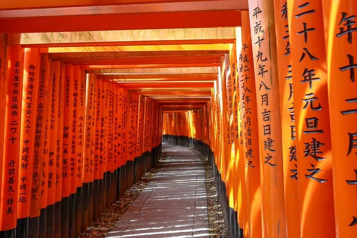Kyoto: Fushimi Inari Hidden Hike (Private) — photo 11