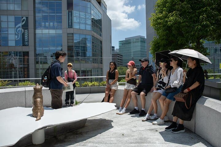 Tokyo Shibuya Crossing & Hidden Streets Walking Tour — photo 4
