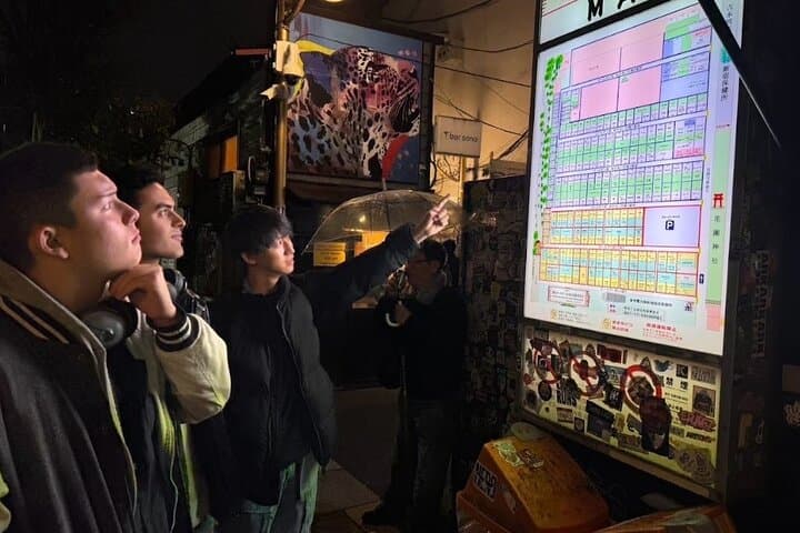 Ninja+Kabuki Tokyo with Bar Hopping in Shinjuku — photo 8