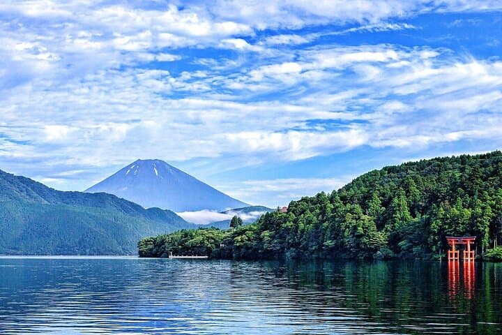 Private and Multi-day Tokyo, Mt. Fuji & Lake Kawaguchi Adventures — photo 5