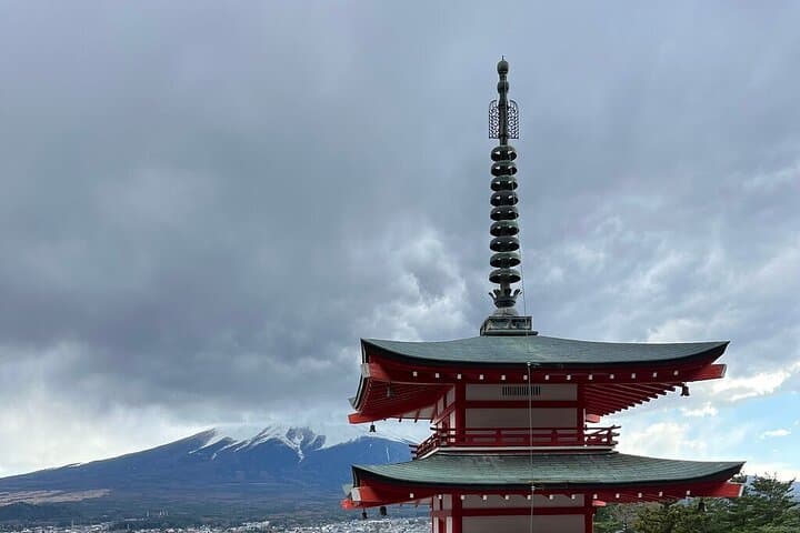 Private and Multi-day Tokyo, Mt. Fuji & Lake Kawaguchi Adventures — photo 8
