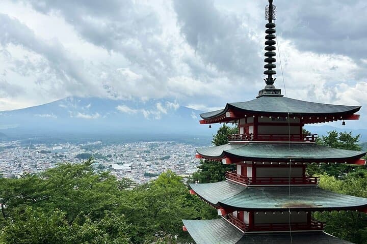 Private and Multi-day Tokyo, Mt. Fuji & Lake Kawaguchi Adventures — photo 12