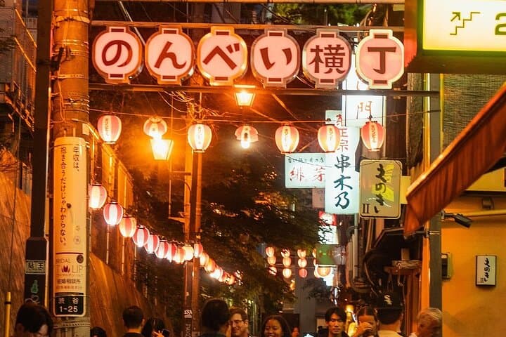 Shibuya Bar Hopping Tour – Solo Travelers Welcome & Meet Friends — photo 4