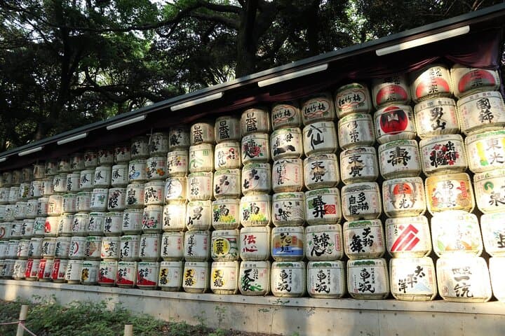 Tokyo Morning Tour Meiji Shrine, Asakusa and Local temple — photo 5