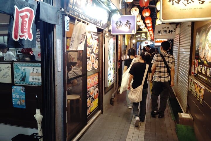 Sapporo: Night Ramen Crawl Through the Famous Yokocho Alley — photo 3