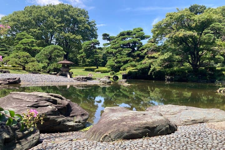 Imperial Palace Historical Walking Tour with an expert guide — photo 13