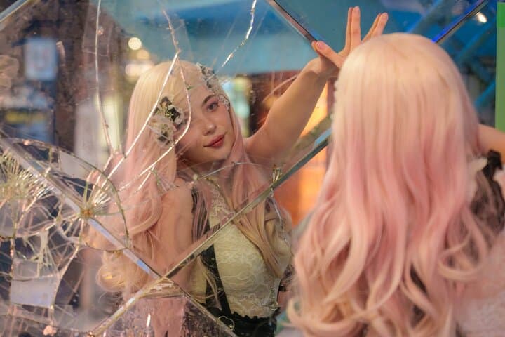 Tokyo Night Photoshoot in Shinjuku with Award-Winning Pro Gota — photo 3