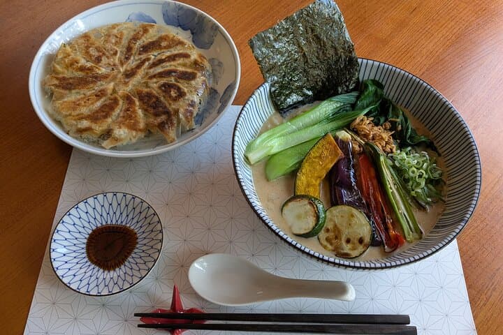 Small-Group Ramen & Gyoza Experience with Tokyo Mom (Vegan) — photo 15