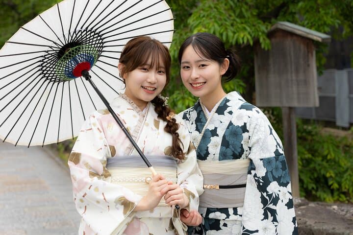 Kyoto Kimono & Yukata Rental to enjoy stylish tradition — photo 8