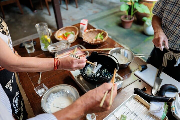 Japanese Cooking Class with Local Family in Takayama Old Town — photo 11