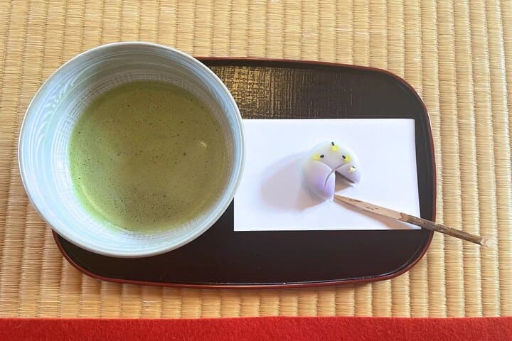 Tokyo Walking Tour : Sumo, Sushi, Tea, Temples and Tokyo Tower — photo 3
