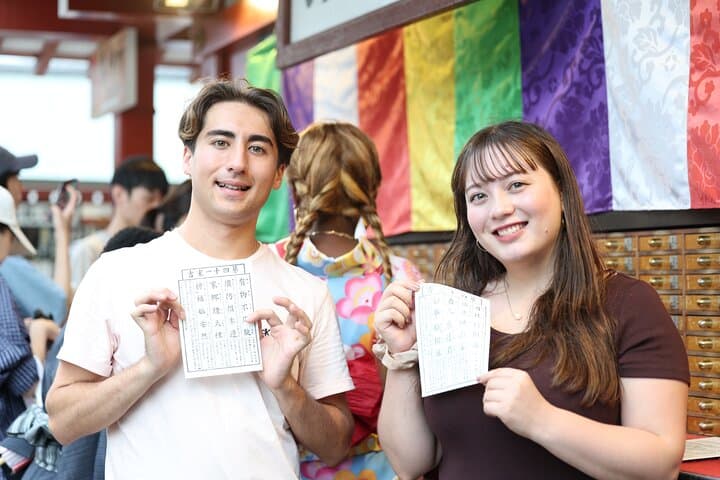 Tokyo: Private Asakusa & Senso-ji Temple Tour with 3 food stops — photo 9