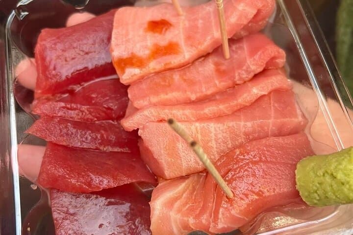 Tokyo Tsukiji Fish Market Food & Culture Walking Tour — photo 14