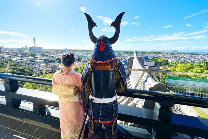 Samurai Armor Dress Up and Castle Tour in Kishiwada Osaka
