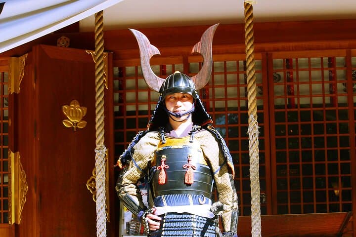 Samurai Armor Dress Up and Castle Tour in Kishiwada Osaka — photo 12