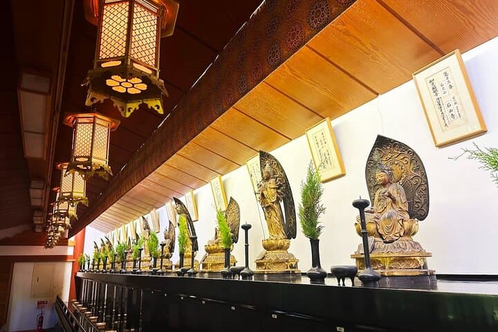 Zen Meditation and Sutra Copying Tour in Osaka Ikeda — photo 9