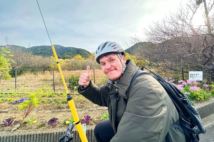 Coastal Bike Tour with Sutra Calligraphy in Fukeko Osaka — photo 2