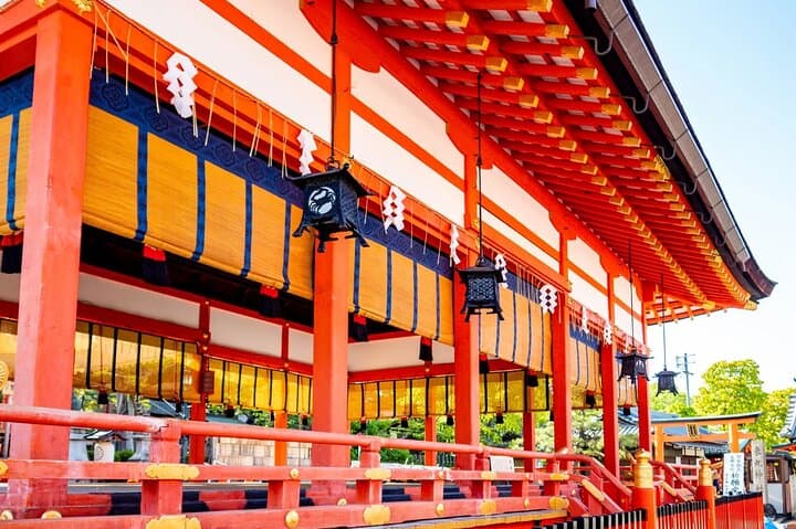 Kyoto Heritage Path - Fushimi Inari's Mystery to Kiyomizu Temple
