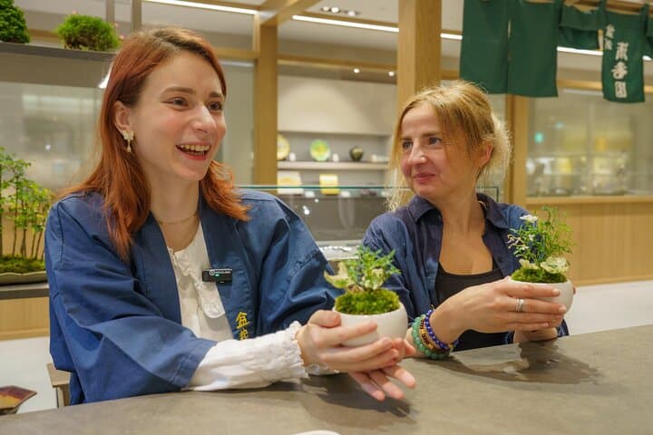 Tokyo: Bonsai Making Experience with Bonsai Master — photo 7