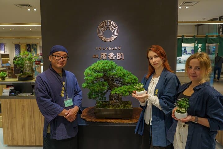 Tokyo: Bonsai Making Experience with Bonsai Master — photo 13