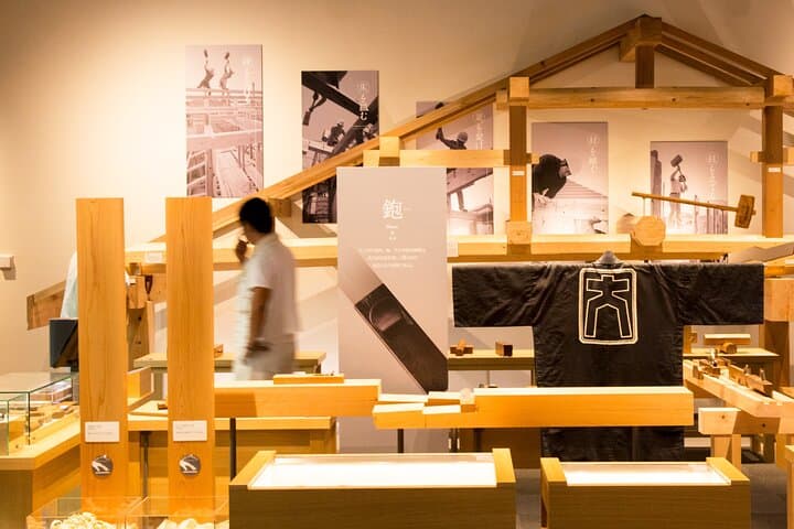 Tool Museum Tea Ceremony Port Tower in Kobe — photo 3