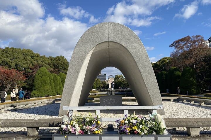 Beautiful Hiroshima, Peace Park and Miyajima Island