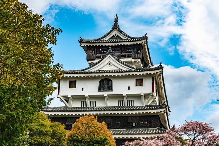 Kintaikyo Bridge, Castle Town and Seal Carving Iwakuni Day Tour — photo 2