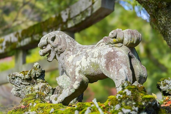 Kintaikyo Bridge, Castle Town and Seal Carving Iwakuni Day Tour — photo 13