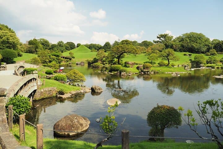 Kumamoto Castle Suizenji Garden and Aso Full-Day Tour Option — photo 13