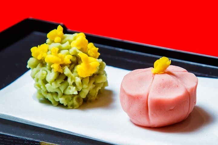 Japanese Traditional Sweets making — photo 1