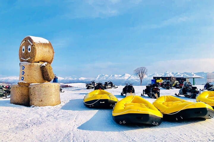 Luxury Hokkaido Day Tour to Asahiyama Zoo and Biei Blue Pond — photo 18