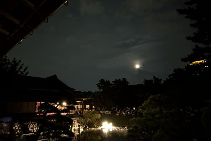 Guided History & Nature Exploration in the Yokohama Hill Area — photo 2