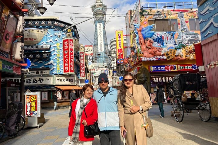 Osaka 6hr Private Guided Tour and Sushi Making Experience — photo 11
