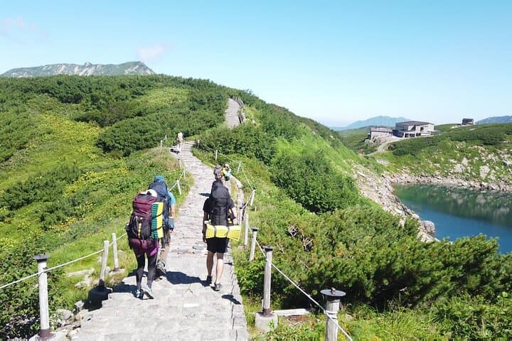 Kanazawa Day Tour: Shomyo Falls & Tateyama Mountain Walks — photo 4