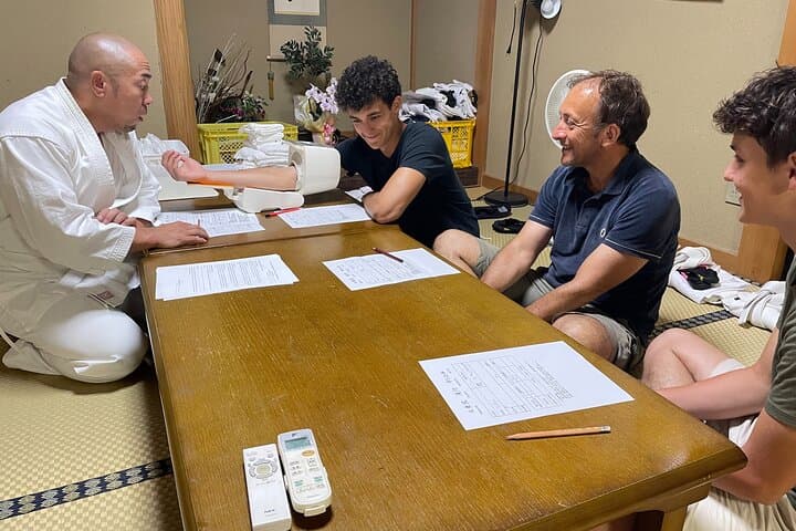“Takigyo”Traditional Japanese Waterfall Training meditation — photo 3