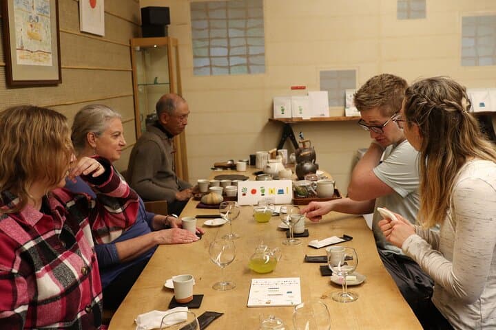 【Spanish/ English】Tsukiji Matcha at a 100-Year old Japanese shop — photo 10