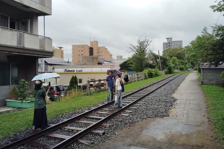 Otaru: Day & Night Walk in a Nostalgic Historic Port Town — photo 6
