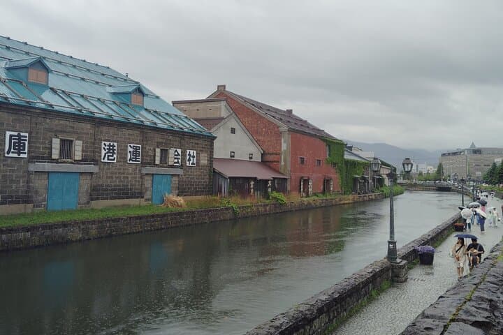 Otaru: Day & Night Walk in a Nostalgic Historic Port Town — photo 8