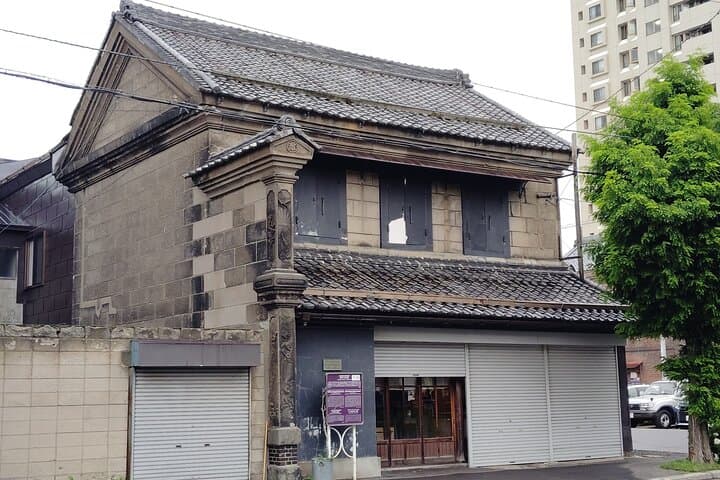 Otaru: Day & Night Walk in a Nostalgic Historic Port Town — photo 14