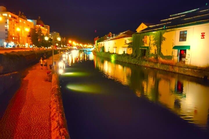 Otaru: Day & Night Walk in a Nostalgic Historic Port Town — photo 2