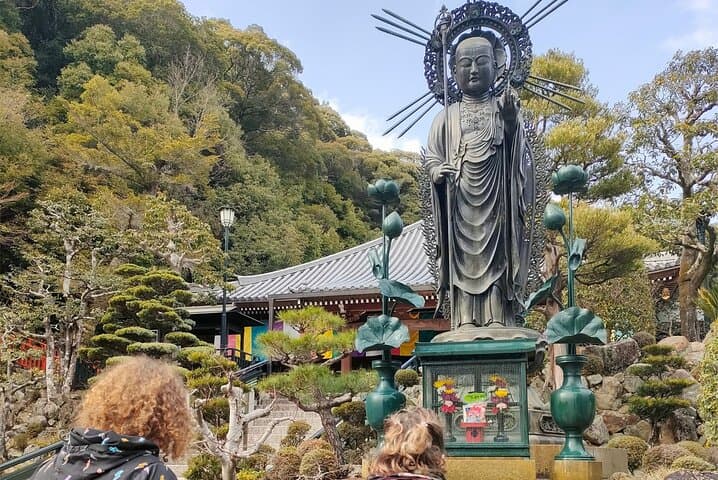 Temple Paths and Manga Dreams — photo 3