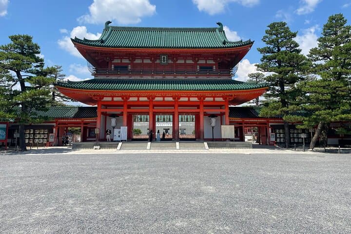 Kyoto Cycle Tour Explore Higashiyama — photo 4