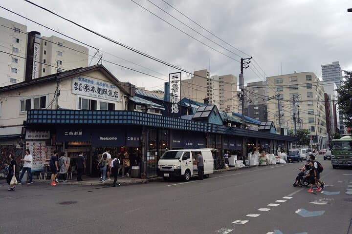 Sapporo: Nijo Market Guided Tour with Seafood Meal — photo 13