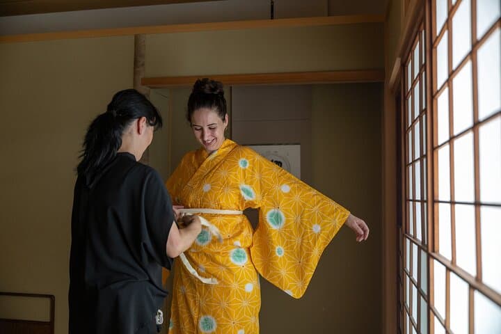 Walking Through Time | Kimono Stroll in Shopping Street — photo 2