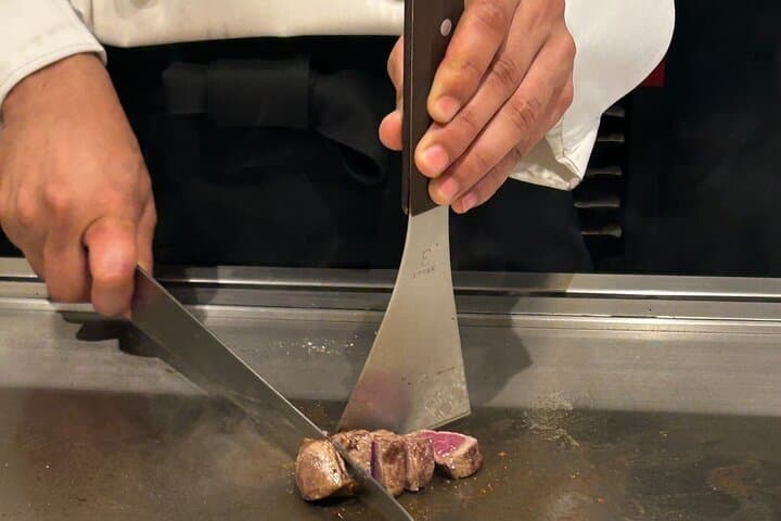 Osaka Kobe Beef Teppanyaki Experience with Guide — photo 5
