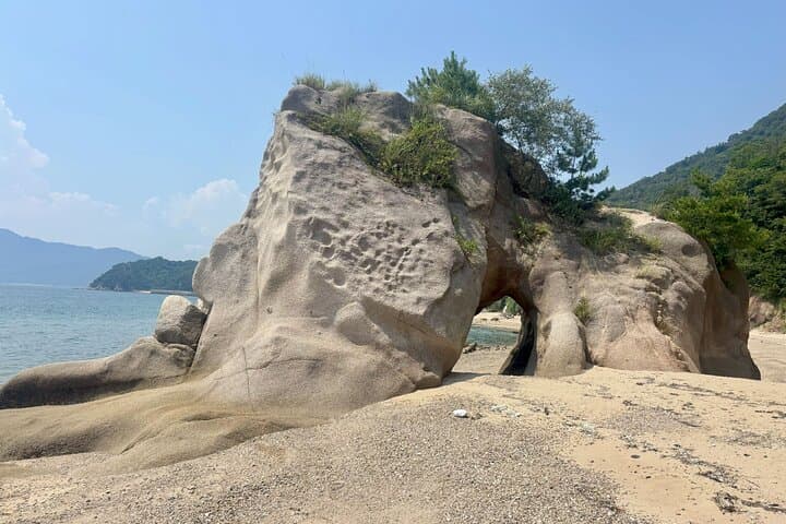 Hiroshima Islands by E Bike Cafés Coastlines and Local Life — photo 7
